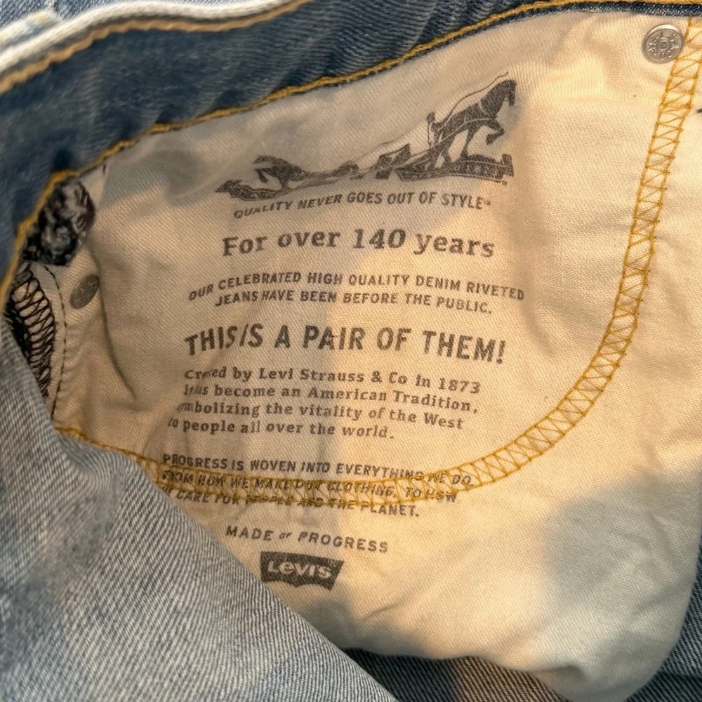 Levi’s 505 Mens Jeans 36x30 Light‎ Wash